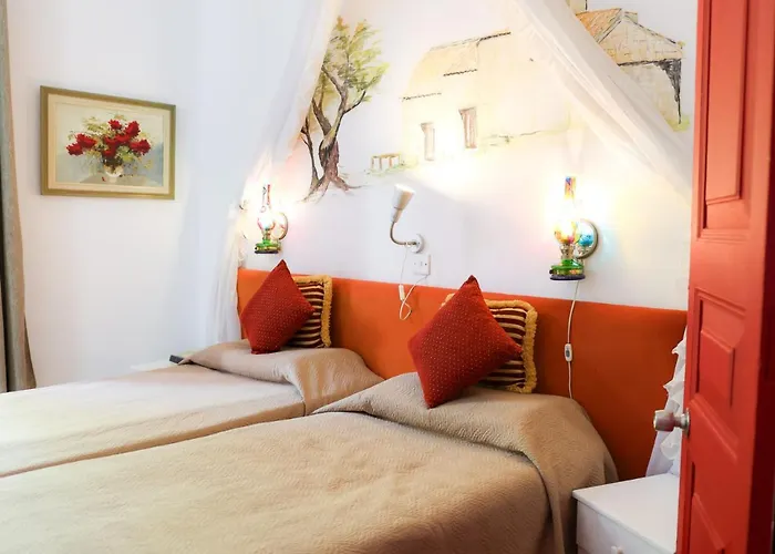Kiniras Traditional Hotel & Restaurant